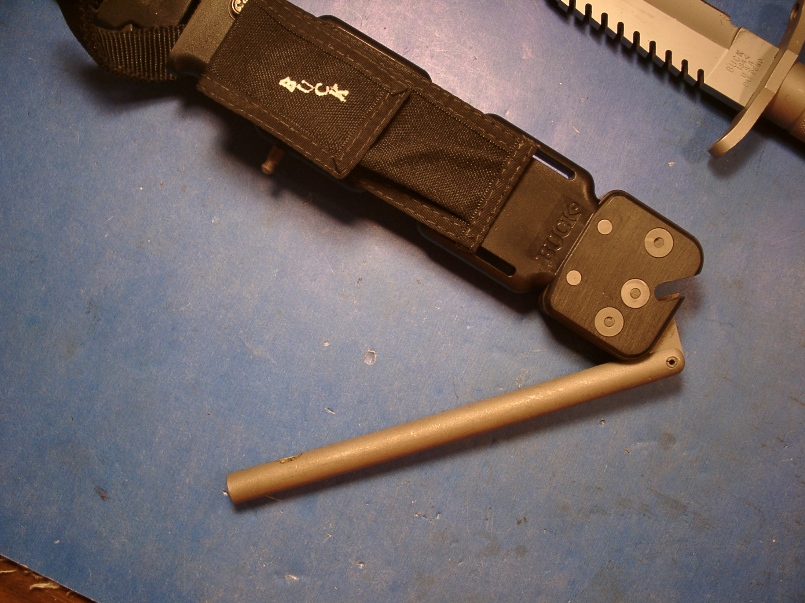 buckmaster_scabbard-1